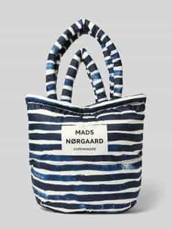 MADS NØRGAARD Shopper met labelpatch en labeldetail