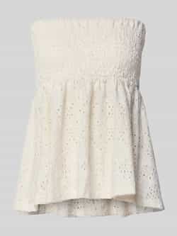 Only Regular fit top met broderie anglaise model 'LLUZ'