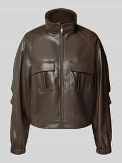 Comma Jack in leerlook met opstaande kraag