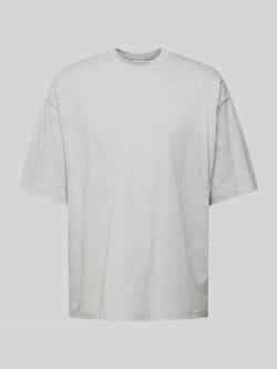 REVIEW Essentials oversized T-shirt