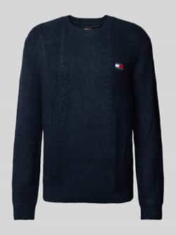 TOMMY JEANS Sweatshirt TJM SLIM CABLE KNIT CNECK met geborduurd merklogo breipatroon