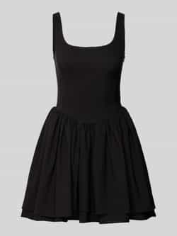 Only Getailleerde mini-jurk met boothals model 'SOEMO'