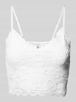 Only Korte top met gehaakt kant model 'HONEY'