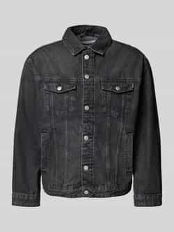 REVIEW Jeansjack met strookzakken