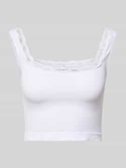 Only Slim fit korte top met kant model 'VICKY'