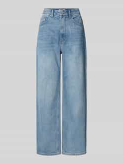 Review Essentials baggy jeans