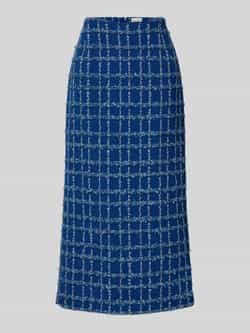 P&C* curated by Veronika Heilbrunner Kokerrok in tweedlook