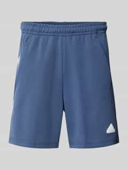 ADIDAS SPORTSWEAR Korte regular fit sweatshorts met labelpatch