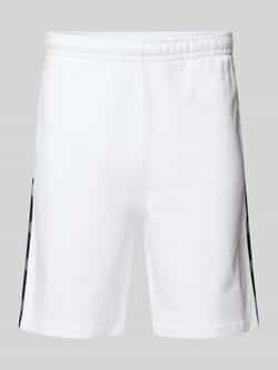 Lacoste Regular fit sweatshorts met galonstrepen