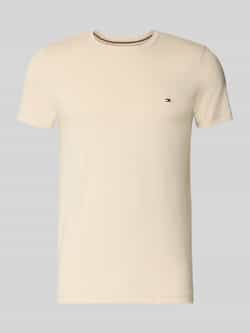 Tommy Hilfiger Slim fit T-shirt van een mix van katoen en elastaan