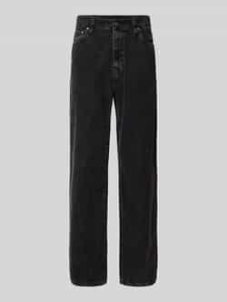 Carhartt Work In Progress Straight fit jeans in ribcordlook model 'Aaron'