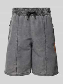Guess Activewear Regular fit korte broek met ritszakken model 'MUSCARI'