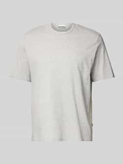 REVIEW Essentials boxy T-shirt