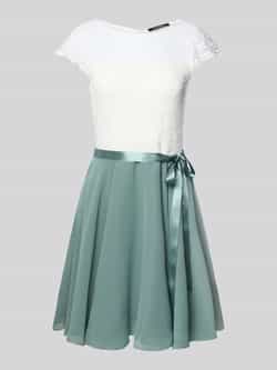 Swing Knielange cocktailjurk met ronde hals