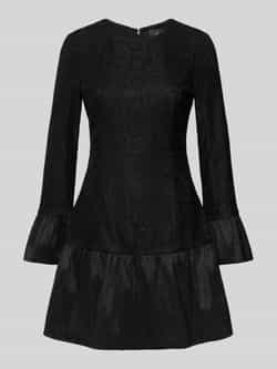 Adrianna Papell Slim fit mini-jurk met all-over kant