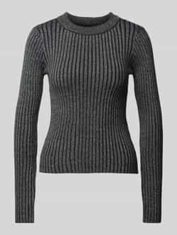 Pieces Slim fit shirt met lange mouwen van gebreide viscose model 'CHRISTA'