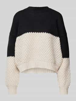 Only Gebreide pullover met extra brede schouders model 'ROSE LIFE'
