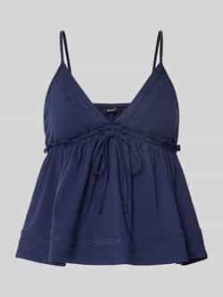 Gina Tricot Top met bandjes en V-hals.