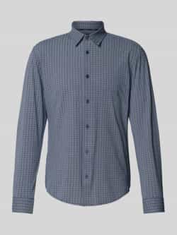 Boss Slim fit vrijetijdsoverhemd met kentkraag model 'Roan'