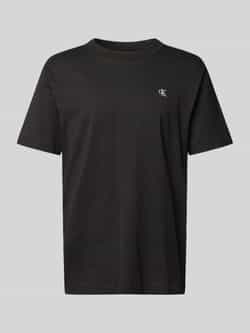 Calvin Klein T-shirt SERIF FONT GRAPHIC TEE met groot logo op de rug