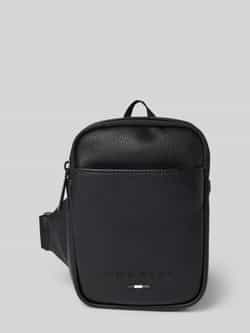 Bugatti Schoudertas met labeldetail model 'RICO'