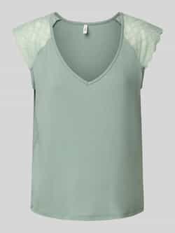 Only Shirt met V-hals ONLPETRA S S LACE MIX TOP CS JRS