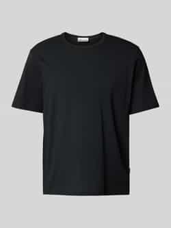 REVIEW Essentials boxy T-shirt