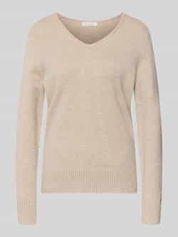 Christian Berg Woman Gebreide pullover van viscosemix met V-hals