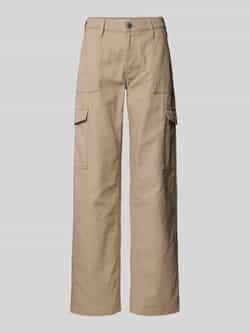 Review Essentials cargo