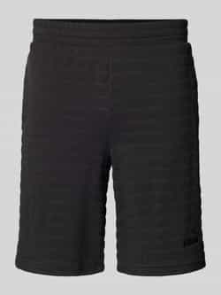 PUMA PERFORMANCE Slim fit korte broek met structuurmotief model 'ESS ELEVATED'