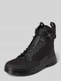 Dr. Martens Boots met veters en profielzool