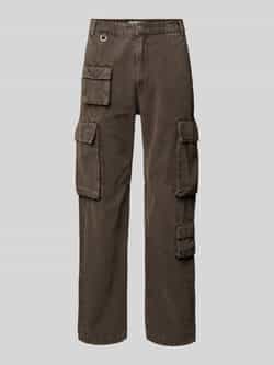 REVIEW Straight leg cargozakken met achterzakken