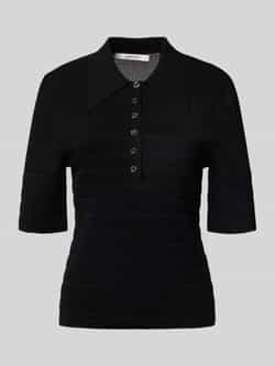 Gestuz Poloshirt van viscosemix met korte knoopsluiting