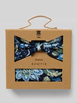 Prince Bowtie Strik en pochet in de set