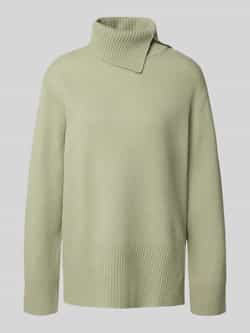 Christian Berg Woman Gebreide pullover van lanawol met col en zijsplitten