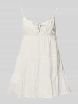 Review Mini-jurk met broderie anglaise