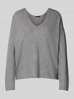 Oui Gebreide pullover met afgeronde V-hals model 'FREYJA'
