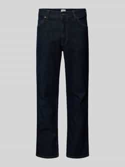 Mustang Straight fit jeans in 5-pocketmodel model 'Tramper'