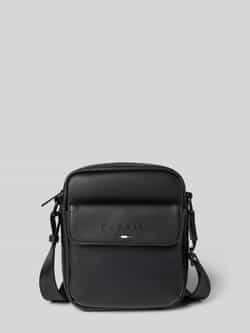 Bugatti Schoudertas met labeldetail model 'RICO'