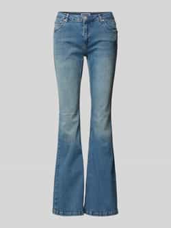 Review Flared jeans