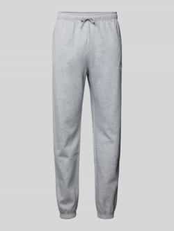 The North Face Regular tapered fit sweatpants met labelprint