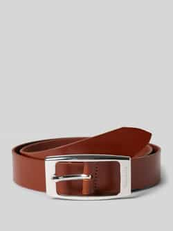 Tamaris Riem met labeldetail