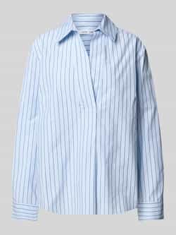 Samsøe Relaxed fit overhemdblouse met V-hals model 'SATOLINA'