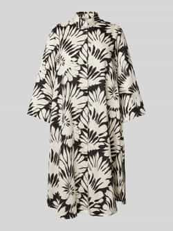 0039 italy Knielange jurk met blinde knoopsluiting model 'GRACY'