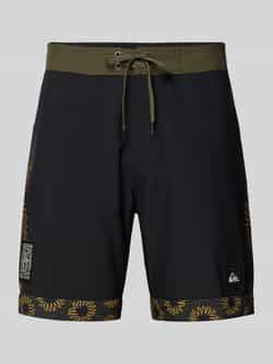 regular fit short met logopatch model ‘Nomad’