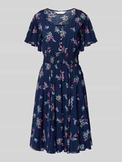 Apricot Knielange jurk van viscose met knoopsluiting