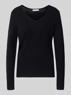 Christian Berg Woman Gebreide pullover van viscosemix met V-hals