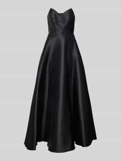 Unique Avondjurk met diepe hartvormige hals