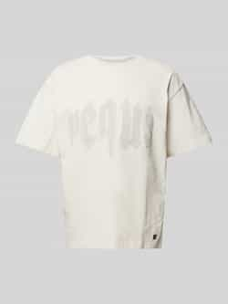 PEQUS T-shirt met extra brede schouders model 'Mythic'