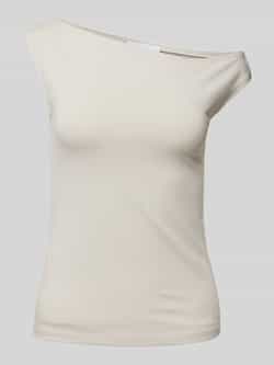 Weekday Top in asymmetrisch model